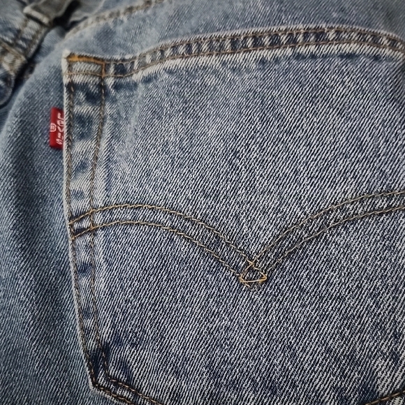 Men's Light Blue 550 Relaxed Fit With Tampered Leg Size 36 Waist - Picture 3 of 5